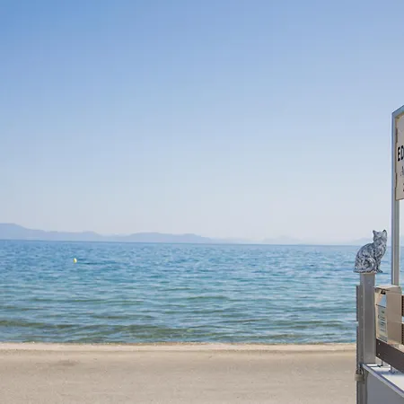 Gatzea Eden Garden Deluxe Τετράκλινο Appartement *