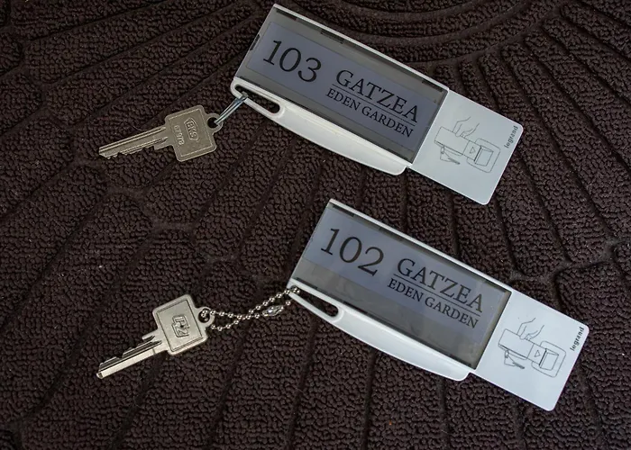 Gatzea Eden Garden Deluxe Τετράκλινο Appartement