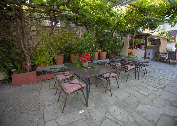 Appartement Gatzea Eden Garden Deluxe Τετράκλινο